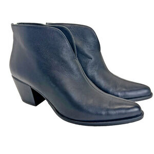 Vince Black Leather Havana Notch Bootie Ankle Boot Gold‎ Zipper Womens Size 8 M